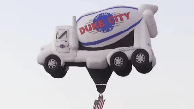 Mark Meyer flies Beach Bound at Balloon Fiesta rodeo