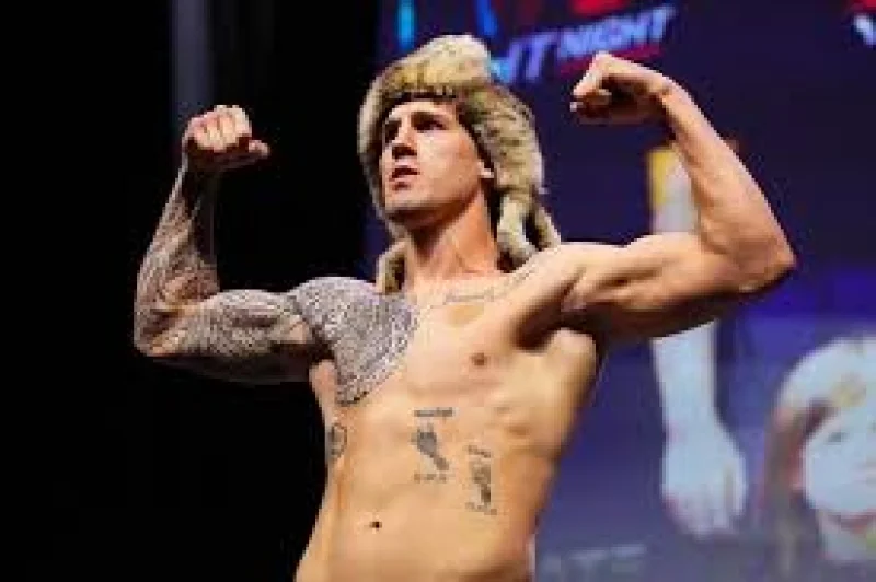 Christian Leroy Duncan favored over Brendan Allen in UFC Vegas 122 DFS preview