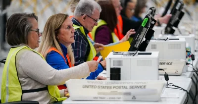 Donald Trump Faces 4-State Early Voting Data Mail Ballots Democrats Shift
