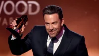 Ben Affleck Says He Wore No Prosthesis in Gone Girl Shower Scene — Gone Girl Shower Scene Ben Affleck
