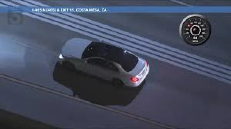 California Highway Patrol pursues white BMW to 100 mph on Ktla