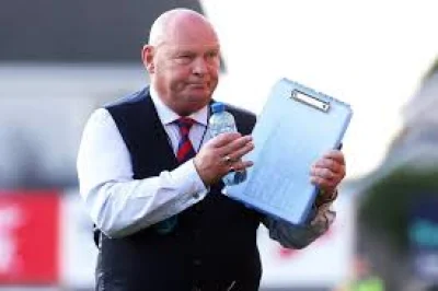 Portadown Vs Glentoran Fc: managerless visitors arrive at Shamrock Park with momentum, while David Jeffrey tweaks his side