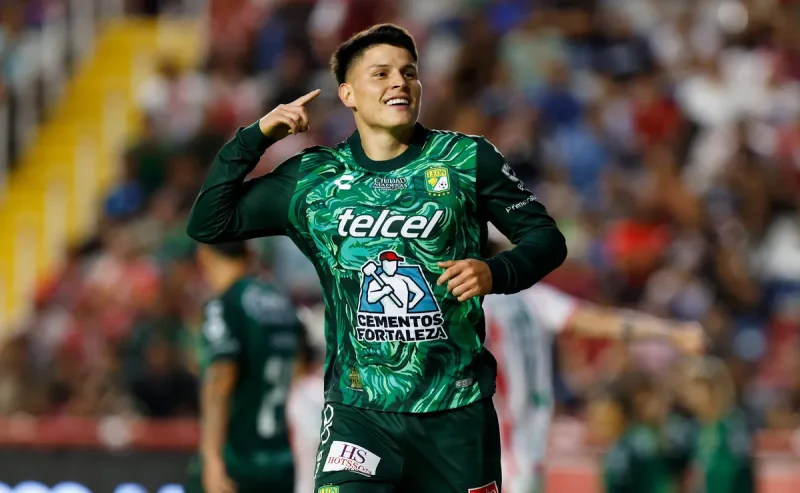Daniel Arcila left on the bench for León vs Puebla after Colombia duty — Puebla Vs León