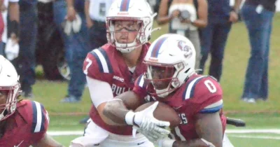 Keely Watson handoff against Savannah State keeps South Carolina Vs Charleston focus on the play — South Carolina Vs Charleston