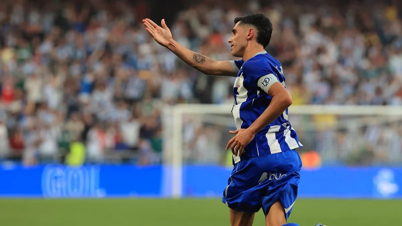 Real Sociedad Vs Deportivo: readers see a 1-2 defeat in Anoeta as Antonio Hidalgo faces an injury-hit reset