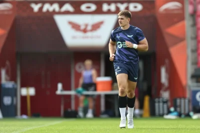 Joe Hawkins handed first start of the season as Scarlets look to halt early wobble against Benetton Rugby — Scarlets Vs Benetton