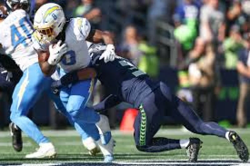 Josh Jobe Fined After First-Quarter Offset in Seahawks Win
