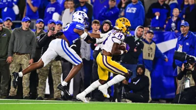 Lane Kiffin Kentucky Field Storm: Kentucky’s 35-34 overtime win over No. 10 LSU was built on nerve, not luck