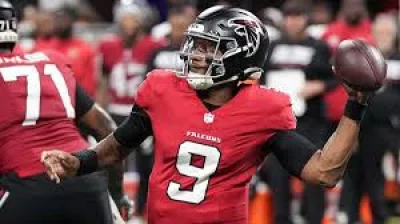 Penix Injury briefly disrupts Falcons in overtime as Michael Penix Jr. leaves for one play