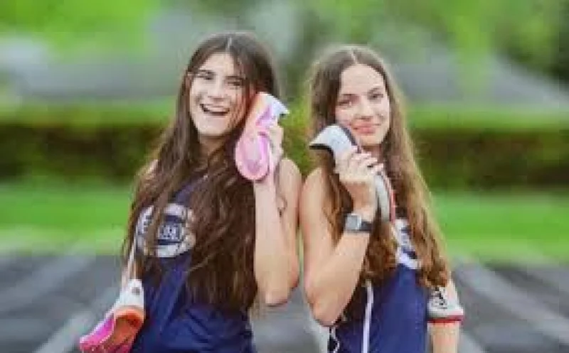 Camas High cross-country runner competes in Women's Elite 5K after midseason switch — Cross-country Runner