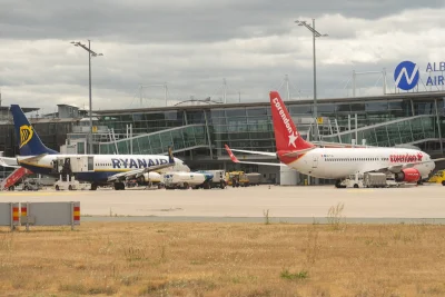Germany suspends Nuremberg Airport flights after aviation emergency