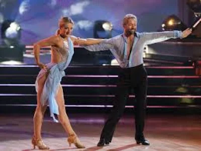 Amber Glen plans samba to J Balvin's Mi Gente on Oct. 13