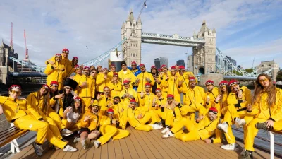Morgana Robinson hails 300 Ali G look-alikes in London