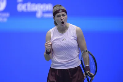 Karolina Muchova extends 10-0 tiebreak run with Wuhan Open Tennis win over Caty McNally