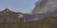 Bryson Fire grows to about 20 acres in western Malibu