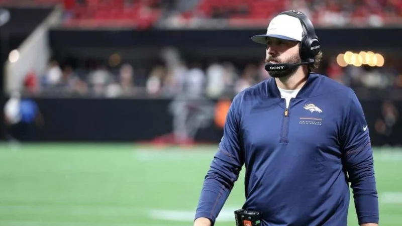 Julian Love flags Sean Payton's 4-game play-calling shift