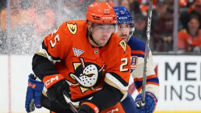 Roger Mcqueen makes NHL debut for Ducks in No. 95 against Flames