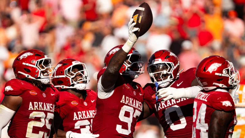 SEC's last two winless teams meet in Nashville — Arkansas Vs Vanderbilt will send one side out of the 0-3 hole