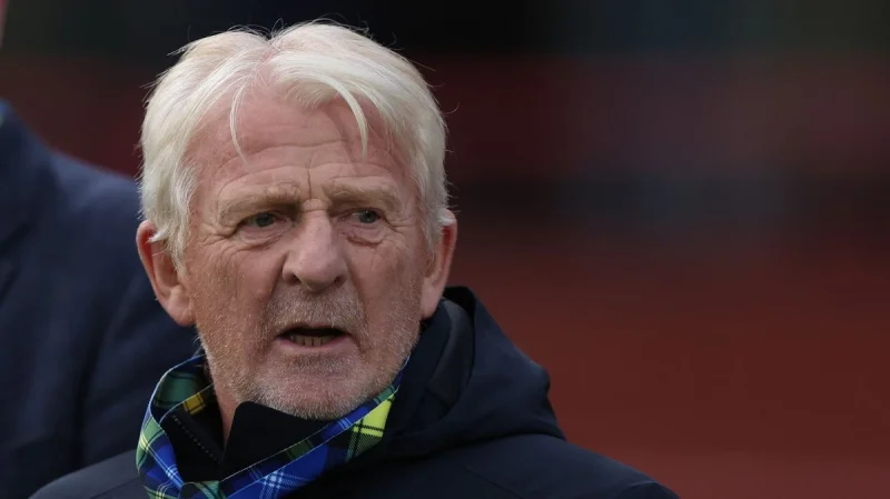 Gordon Strachan warns Coventry City fans that £130-140million spending must not lead to long-term wage risk