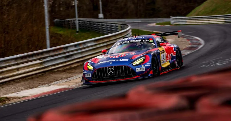 Verstappen crew qualifies 15th at Portimao in Gt World Challenge