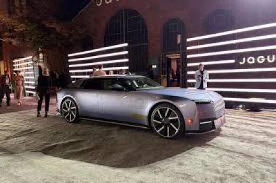 Rawdon Glover Says Over 50,000 Want Jaguar Type 01 Suv Design