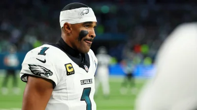 Eagles not planning IR move for Jalen Hurts as calf blood clot situation is evaluated