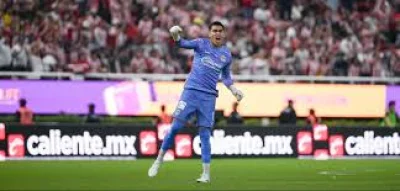 Raúl Rangel reaches 100 matches with Chivas — a tidy milestone in Liga Mx League Matches