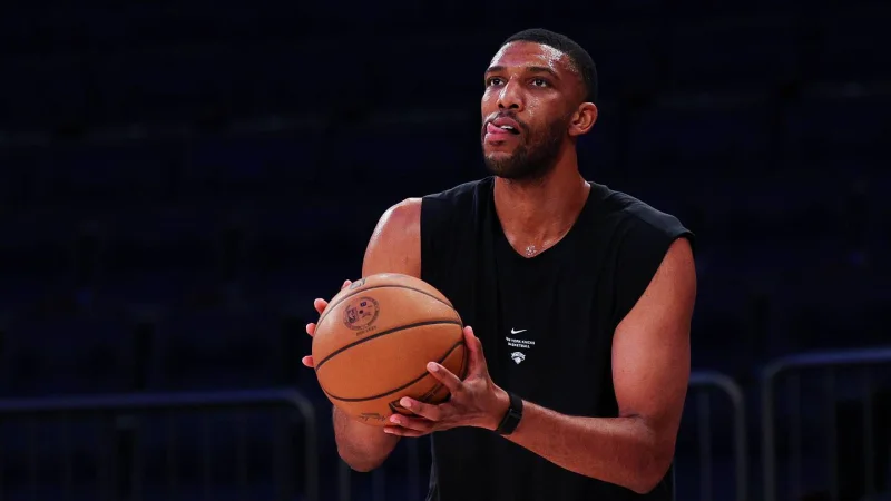Tony Bradley returns to the Utah Jazz in a reunion that fills the final roster spot