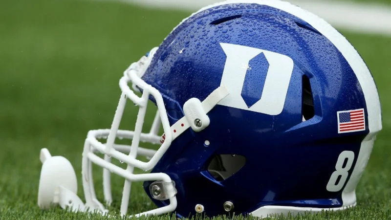 Kimari Robinson apologizes after viral swat during Duke's loss to UNC — Duke Football Player