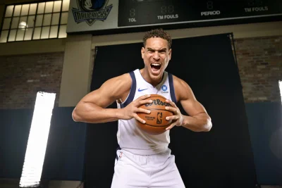 Dwight Powell and the Mavericks' final roster spot before Monday's deadline