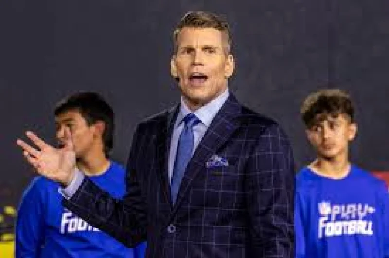 Scott Hanson says he is 'not married' to NFL RedZone