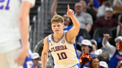Florida grabs No. 1 in Ap Top 25 Basketball preseason poll ahead of Duke