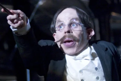 Warwick Davis urges acceptance amid Harry Potter backlash