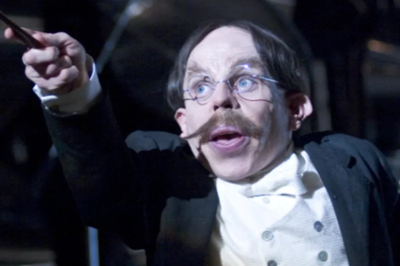 Warwick Davis urges acceptance amid Harry Potter backlash
