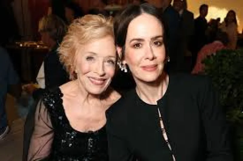 Holland Taylor explains 12-year separate-home arrangement with Sarah Paulson