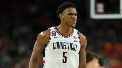 Tarris Reed Jr. averaged 9 rebounds in 17 minutes per game, and the Spurs have reason to notice