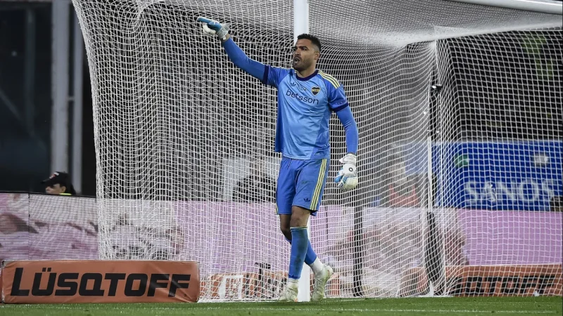 Álvaro Montero's three saves in two Boca Juniors shootouts set up Vasco Da Gama Vs Boca Juniors