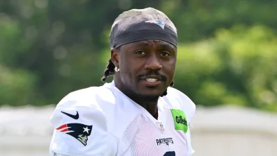A.J. Brown returns after missing four games — Is Aj Brown Playing Tonight?
