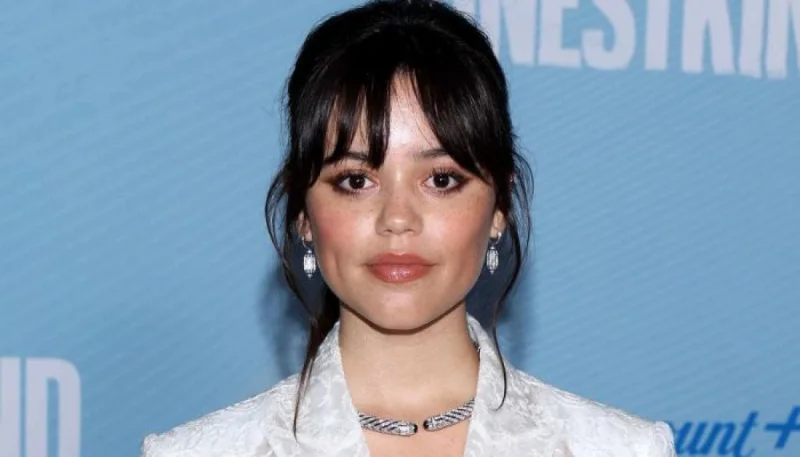 Jenna Ortega Reacts to Wednesday Success With Confusion — Jenna Ortega Wednesday Success Reaction