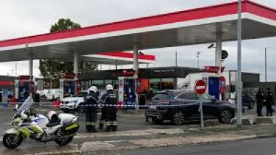 Sébastien Lecornu Says Trappes Paris Shooting Suspect Was Apprehended