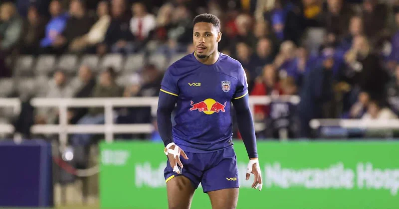Tom and Ben Curry start together for the first time since June 2025 as Sale Sharks head to Kingston Park for Benetton Vs Glasgow Warriors