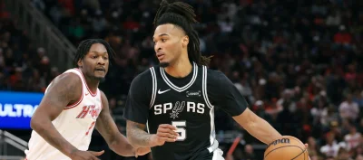 Stephon Castle puts up 24 points in San Antonio's 116-104 loss to the Oklahoma City Thunder