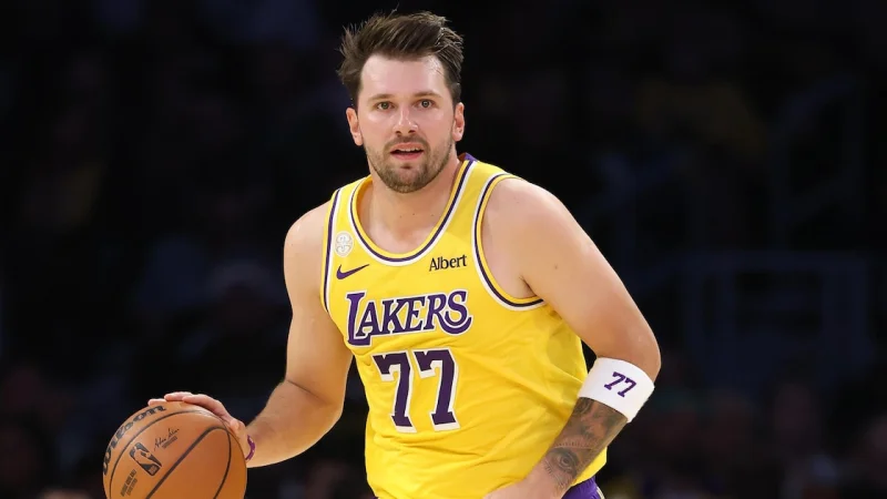 Luka Dončić vs. Yaxel Lendeborg lit up Wednesday's Lakers-Warriors clash — Warriors Score became a sideshow