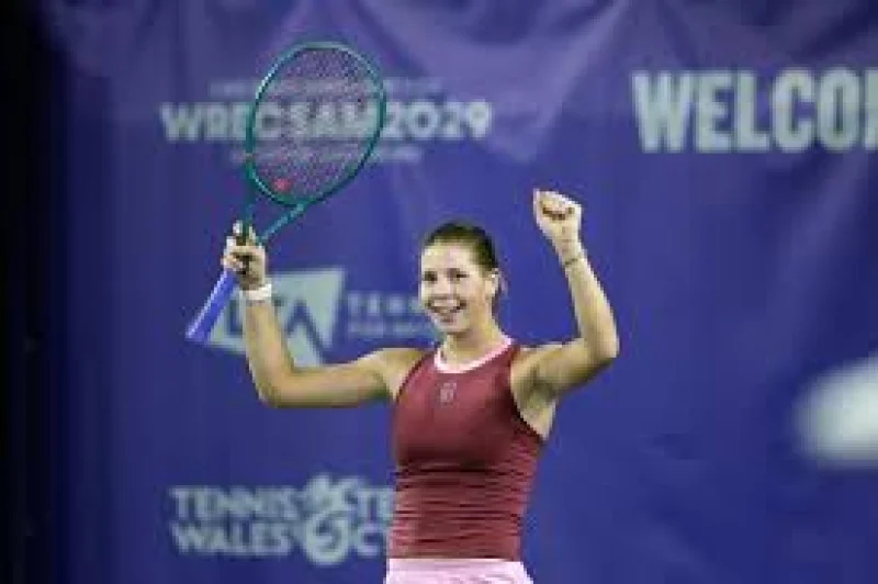 Hannah Klugman beats Rebecca Sramkova to reach Wrexham Open semi-finals