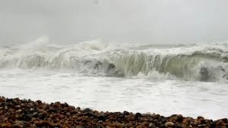 80mph winds and amber warnings for Scotland, northern England and Northern Ireland as Storm Boelo looms — Hibernian Match Weather Warning Update