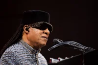 Stevie Wonder moves to evict Carmen Efferson in 38-year tenancy — Stevie Wonder Tenant Eviction Case