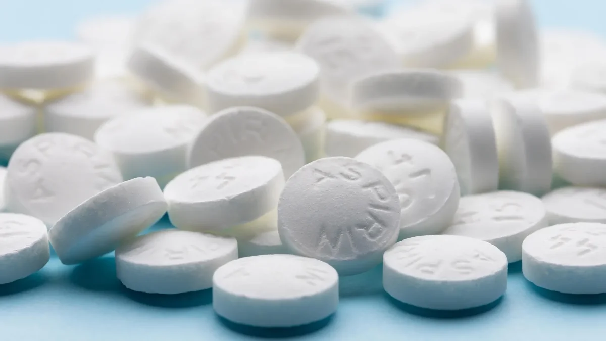 Coporate Risks Slides Monash University Finds Aspirin Linked to 70% Lower Dementia Risk - El ...