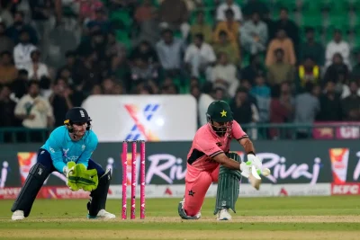 Shadab Khan and Haris Rauf script 89-run last-wicket stand as Pakistan edge England — England Cricket Team Vs Pakistan National Cricket Team Standings shaken up