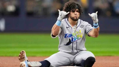 Ryan Vilade starts at 1B for Game 3 of the World Series — Kevin Cash makes a ruthless matchup call