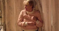 Sally Dynevor turns a blackout into a vase attack on Halloween